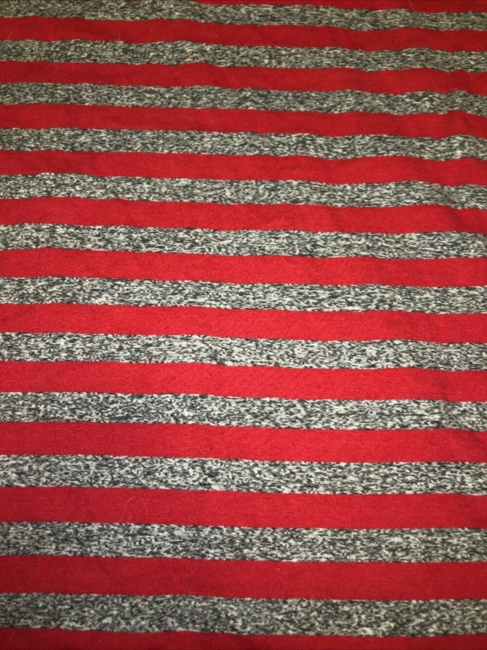 GUESS Originals T-Shirt Medium Red Gray Striped Logo Graphic Short Sleeve Mens - Picture 6 of 10